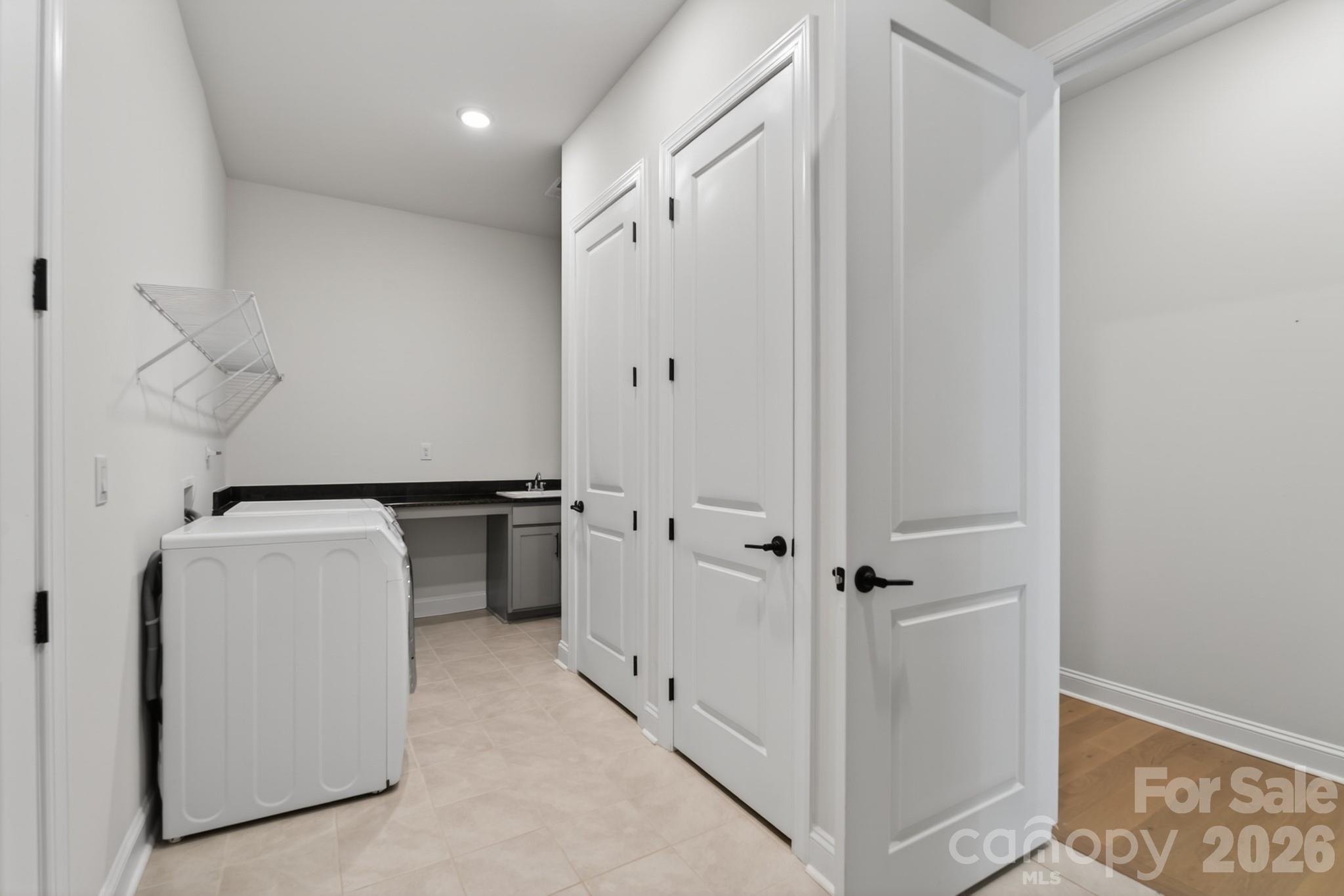 Encore at Streamside - Residential