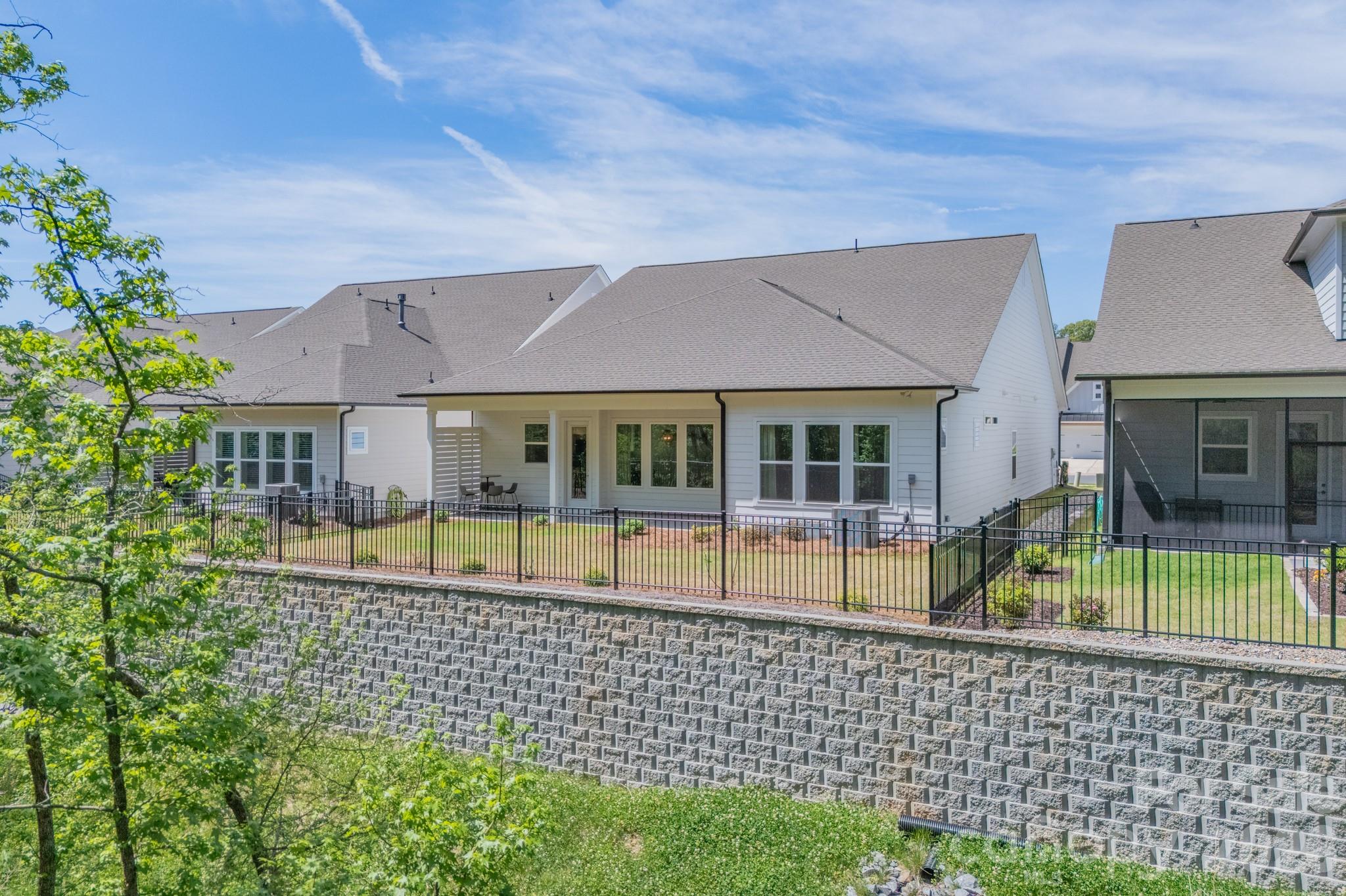 Encore at Streamside - Residential