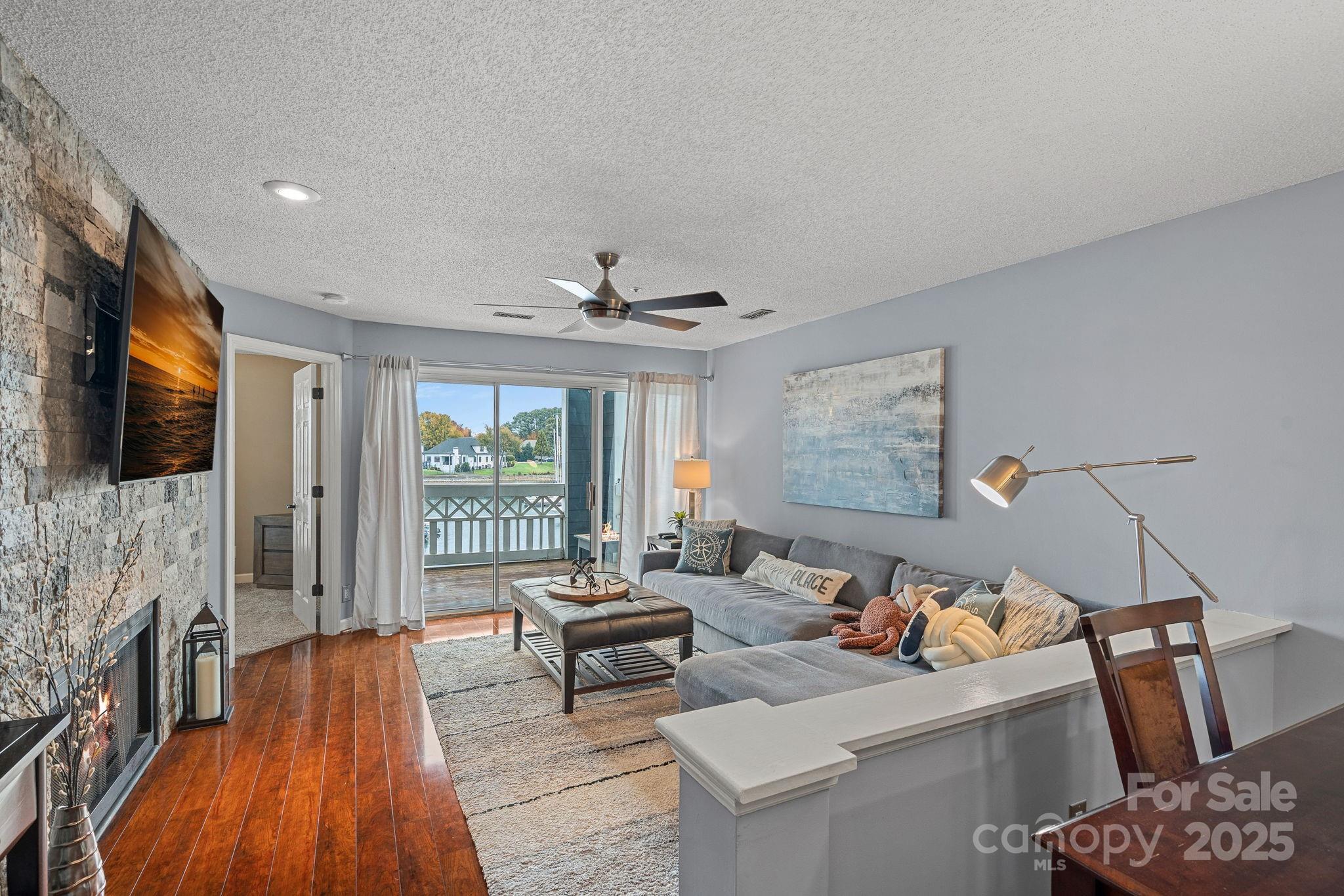 Vineyard Point - Residential