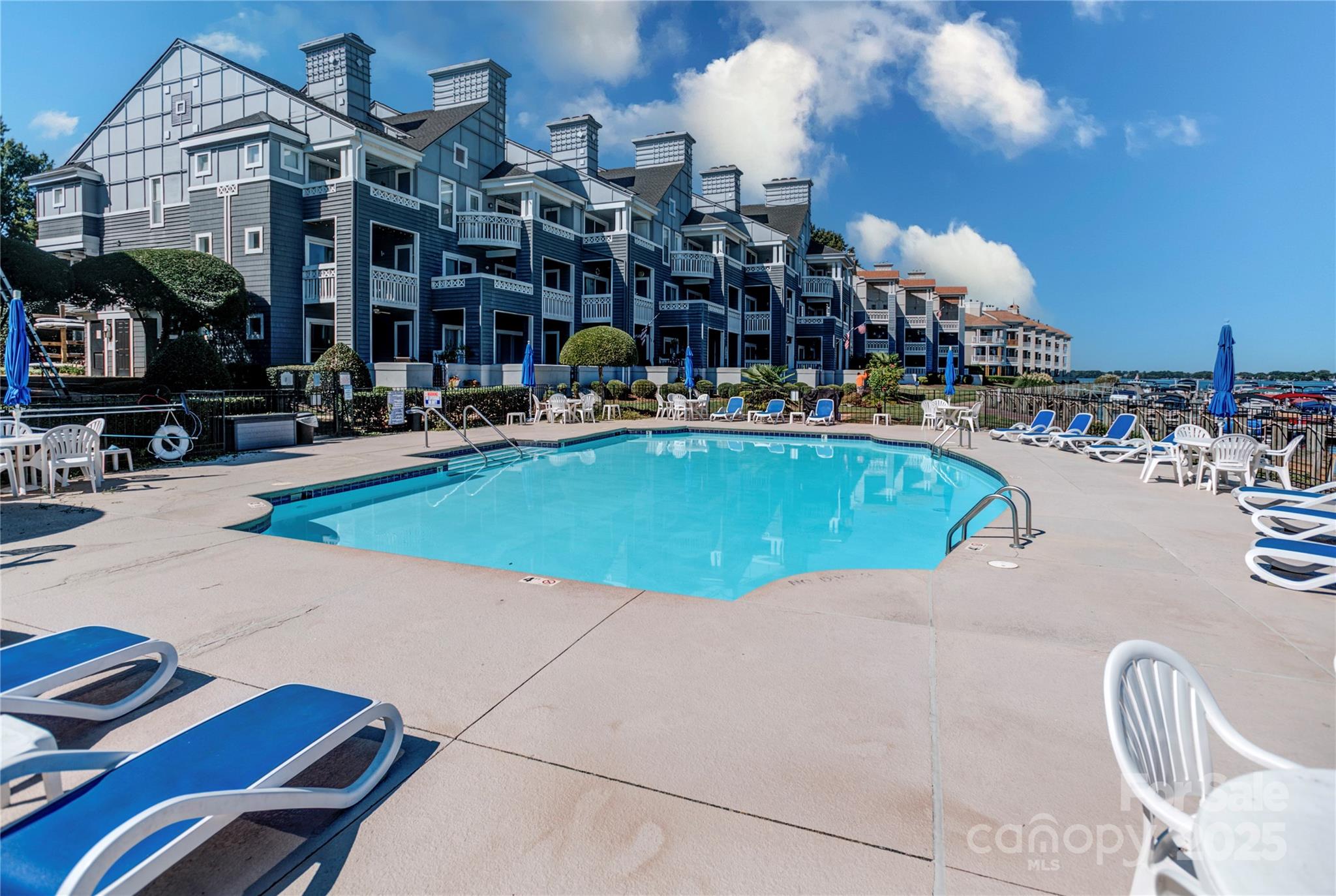 Vineyard Point - Residential