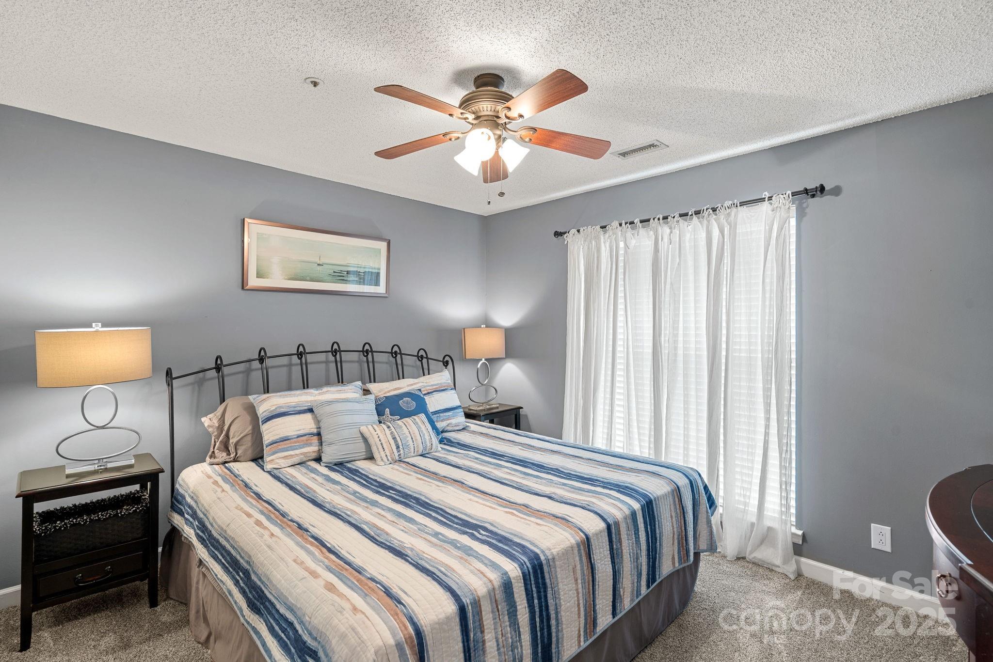 Vineyard Point - Residential