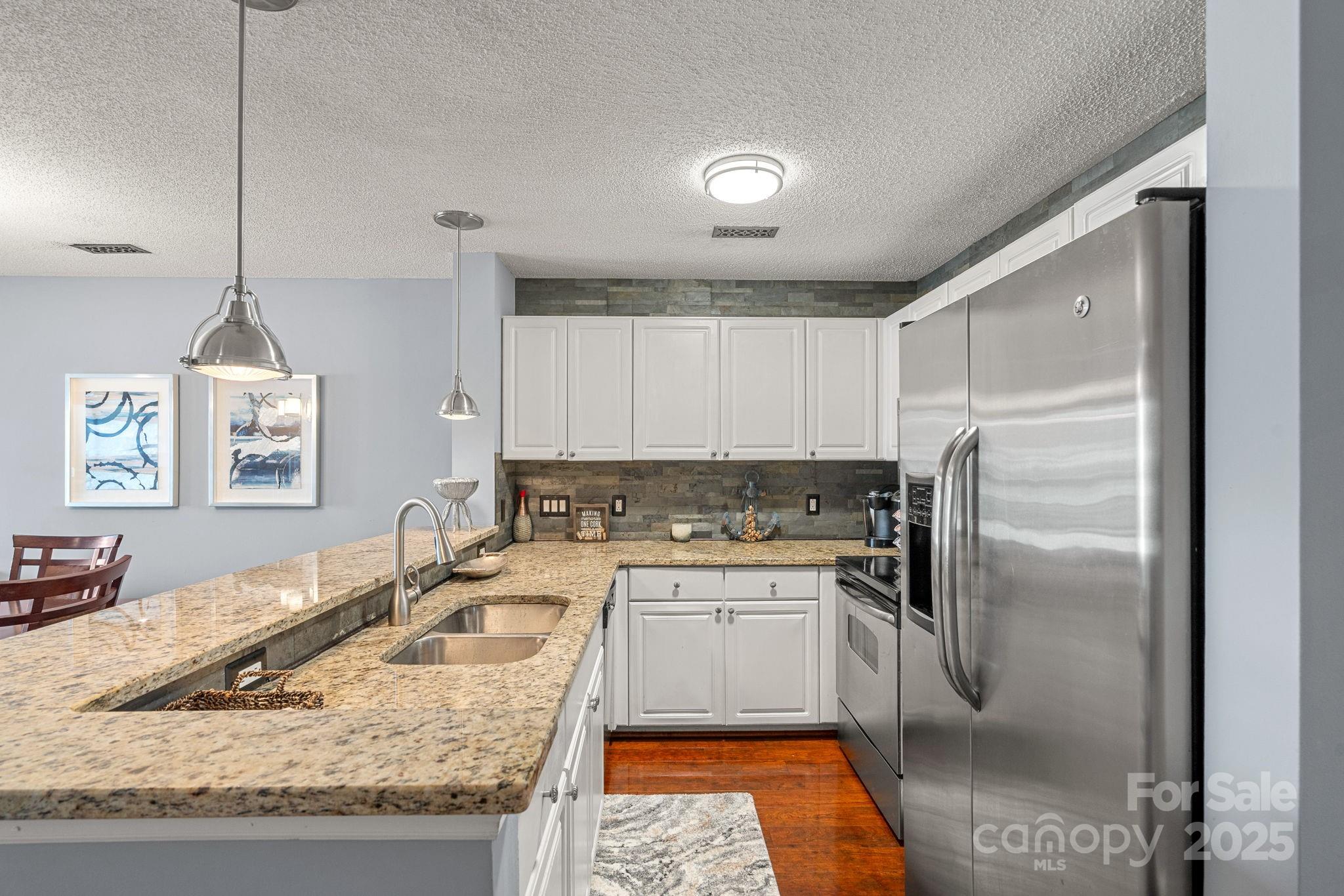 Vineyard Point - Residential