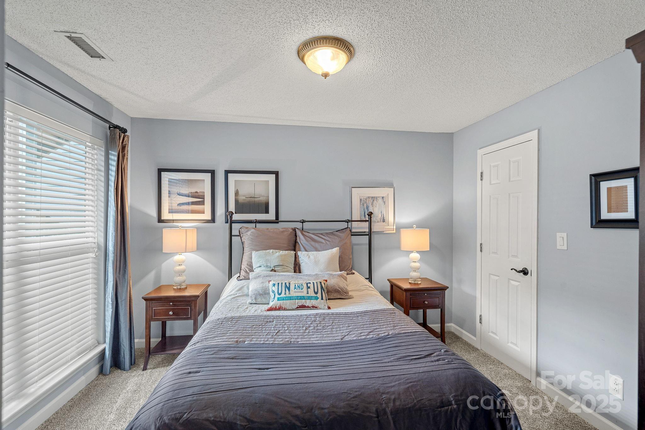 Vineyard Point - Residential