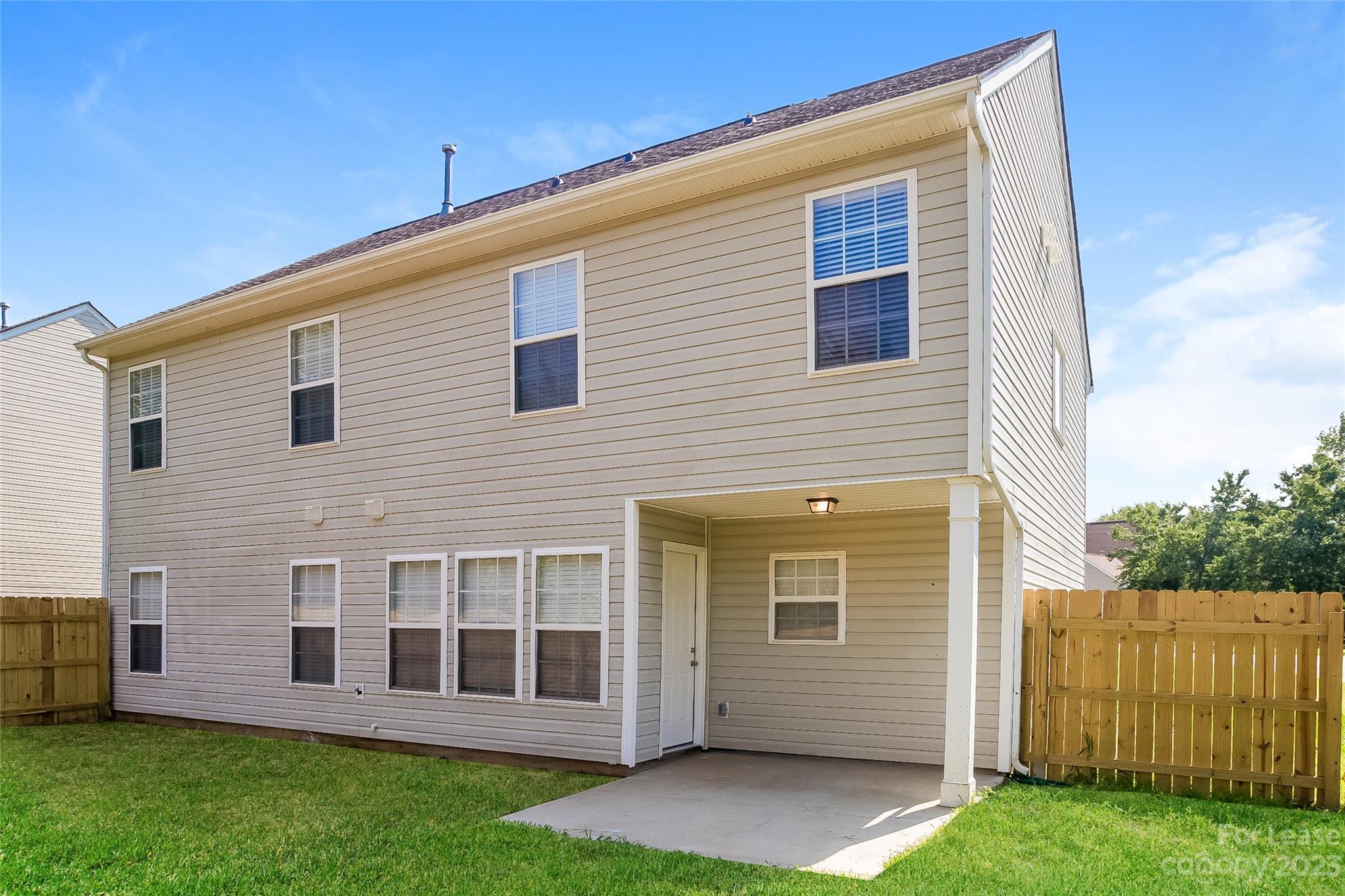 Riverwalk - Residential Lease