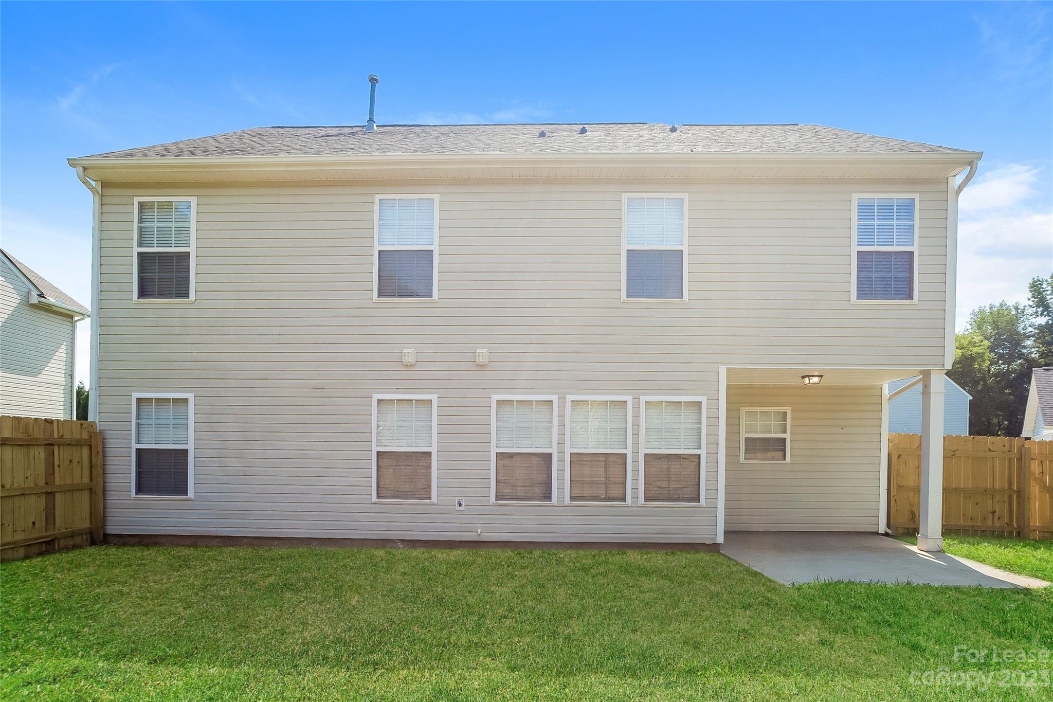 Riverwalk - Residential Lease