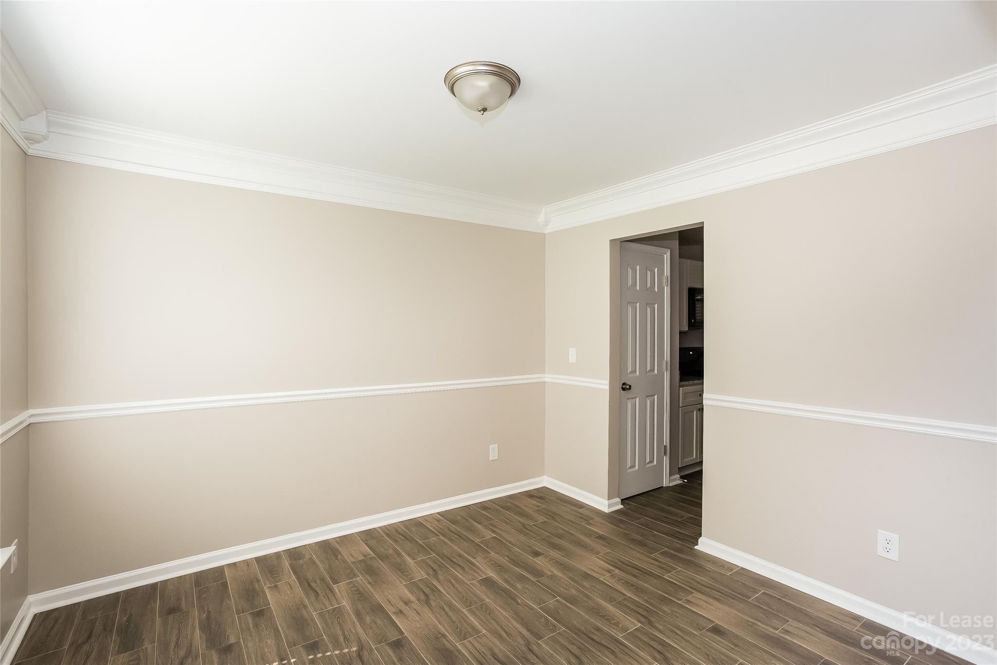 Riverwalk - Residential Lease