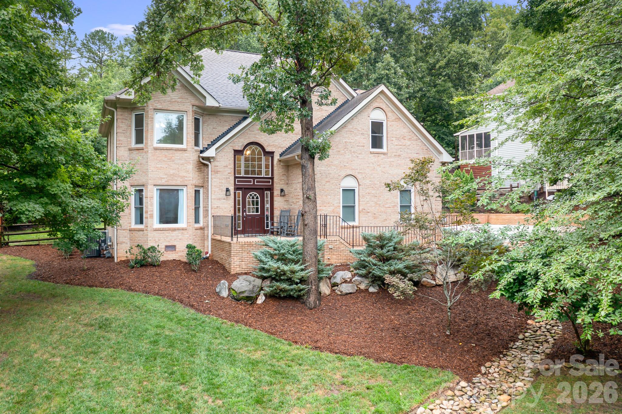 7048 Mariners Court