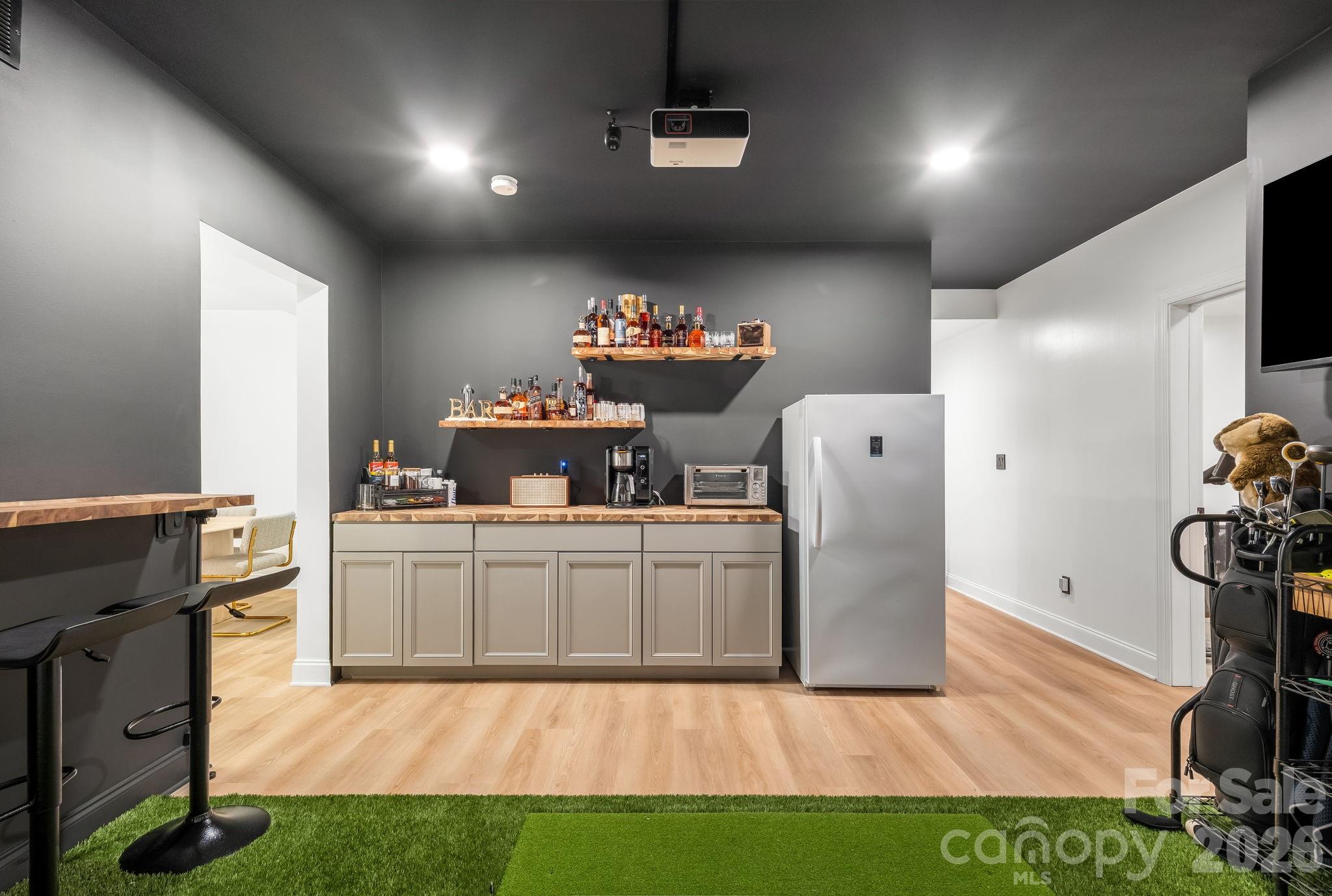 Ivy Ridge At Ballantyne - Residential