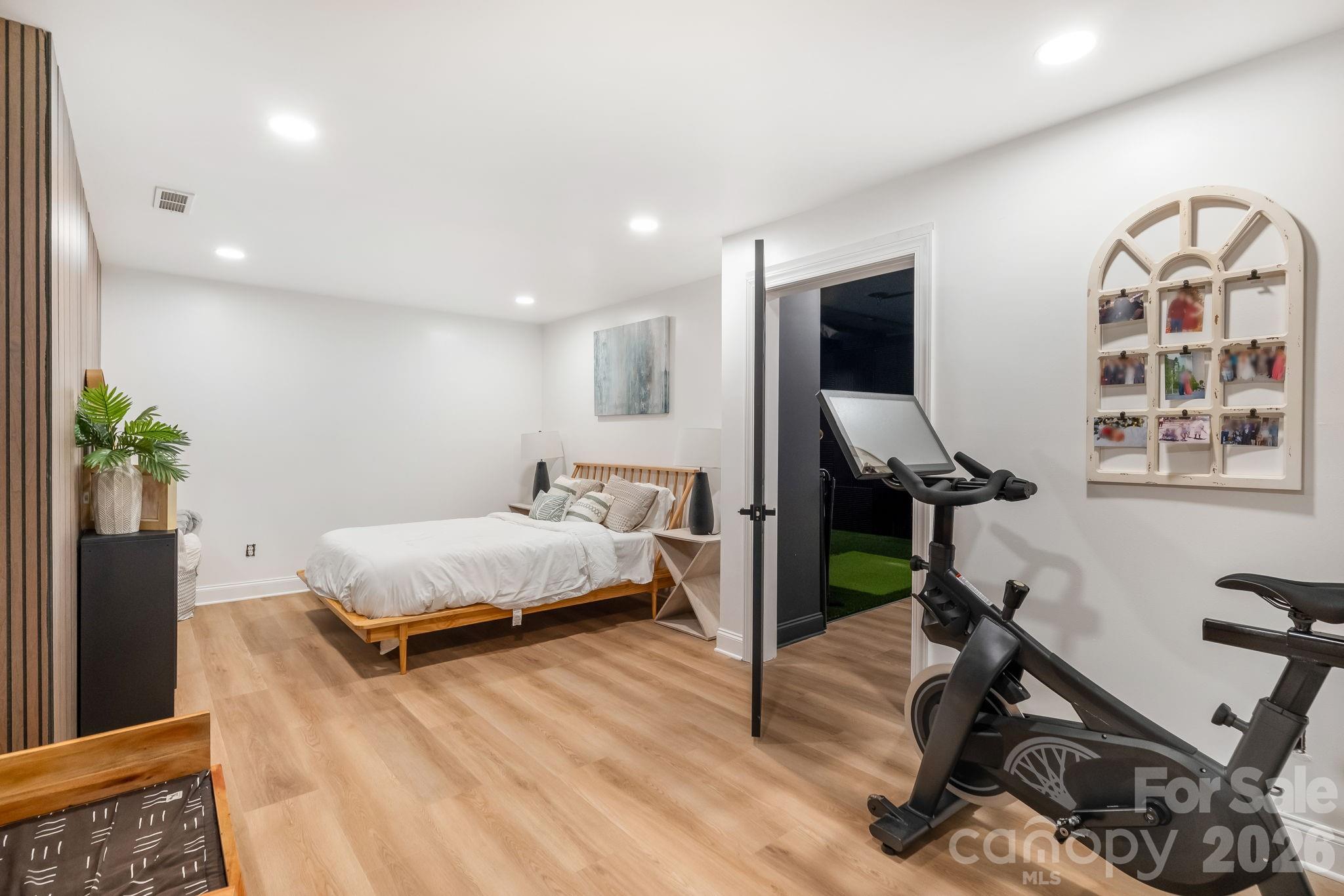 Ivy Ridge At Ballantyne - Residential