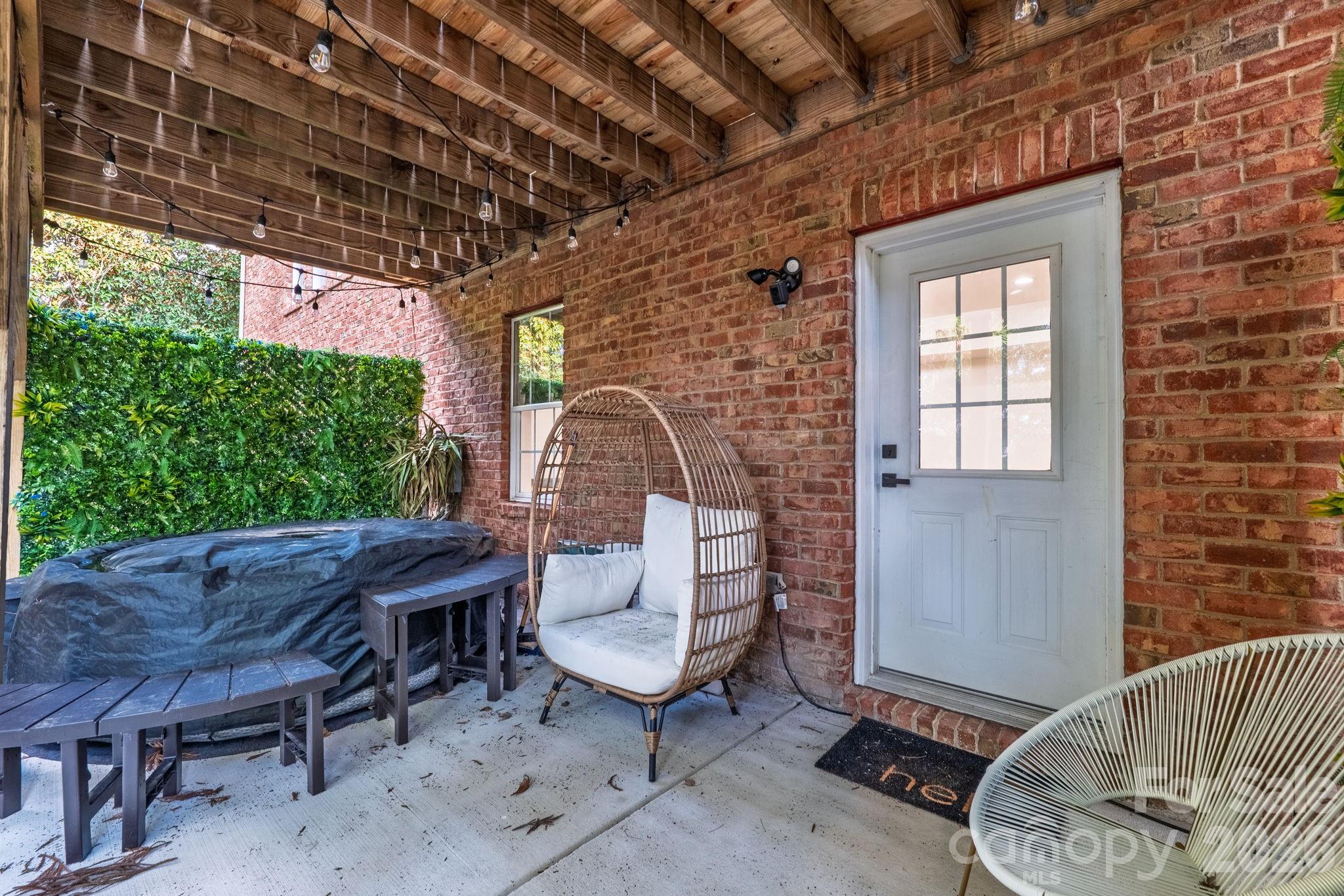 Ivy Ridge At Ballantyne - Residential