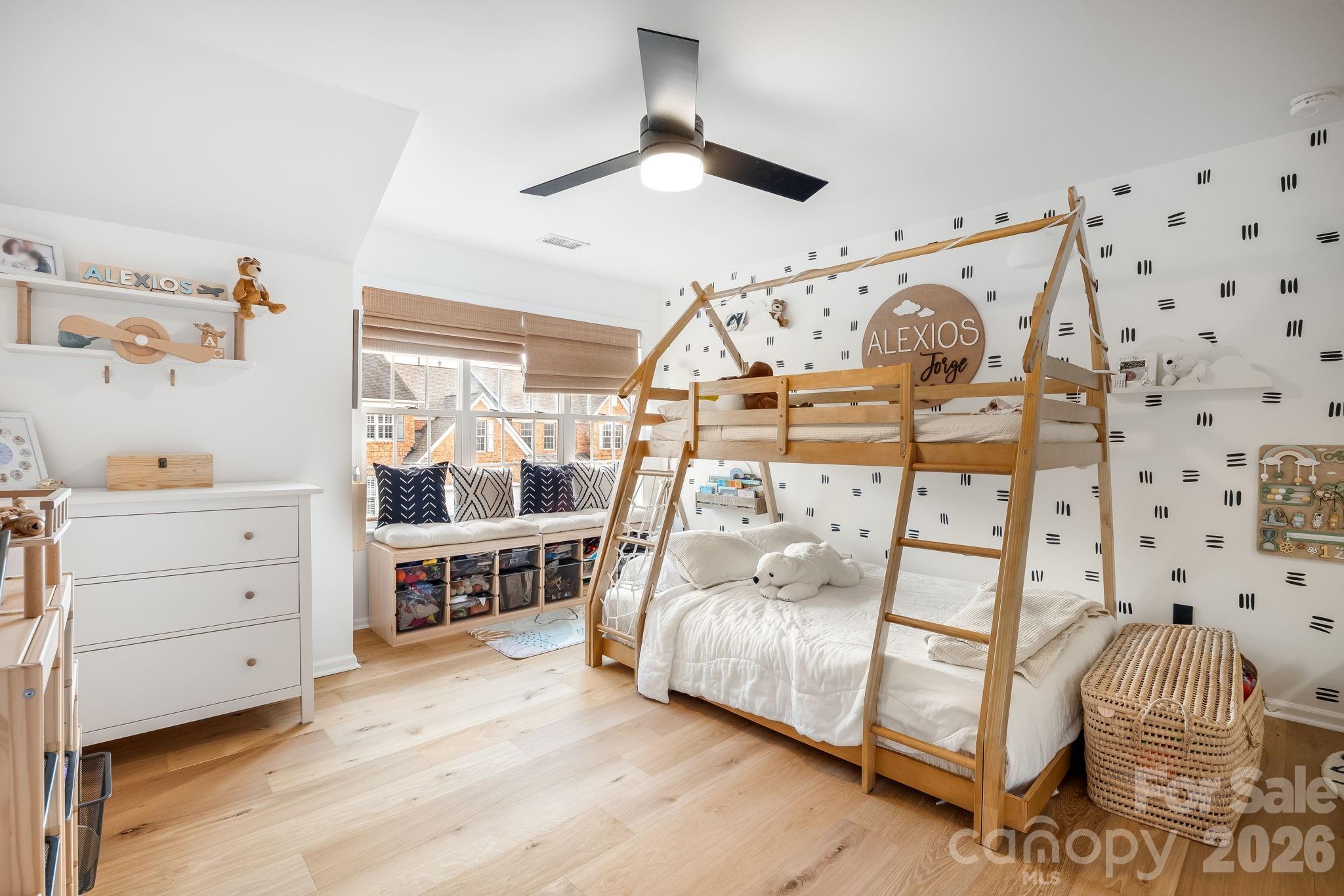 Ivy Ridge At Ballantyne - Residential