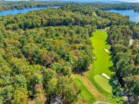 A home in Lake Toxaway