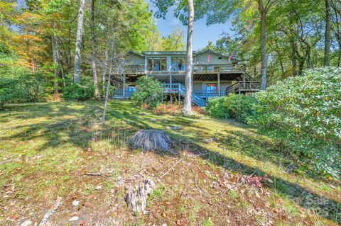 A home in Lake Toxaway