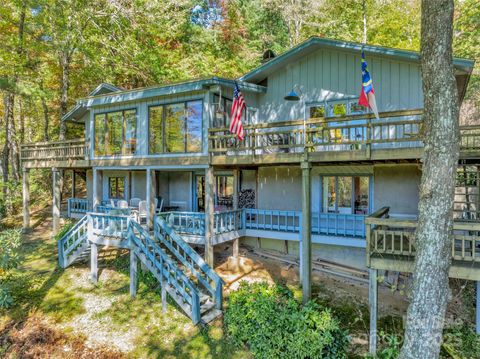 A home in Lake Toxaway