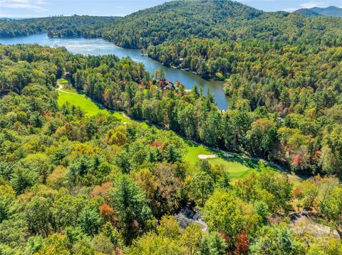 A home in Lake Toxaway