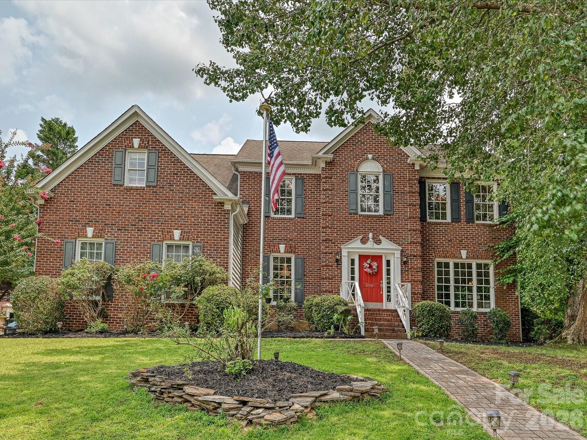 2805 Peverell Lane