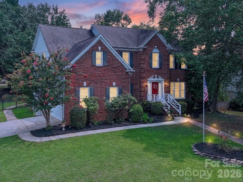 Photo of 2805 Peverell Lane, Charlotte, NC 28270 (MLS # 4409293)