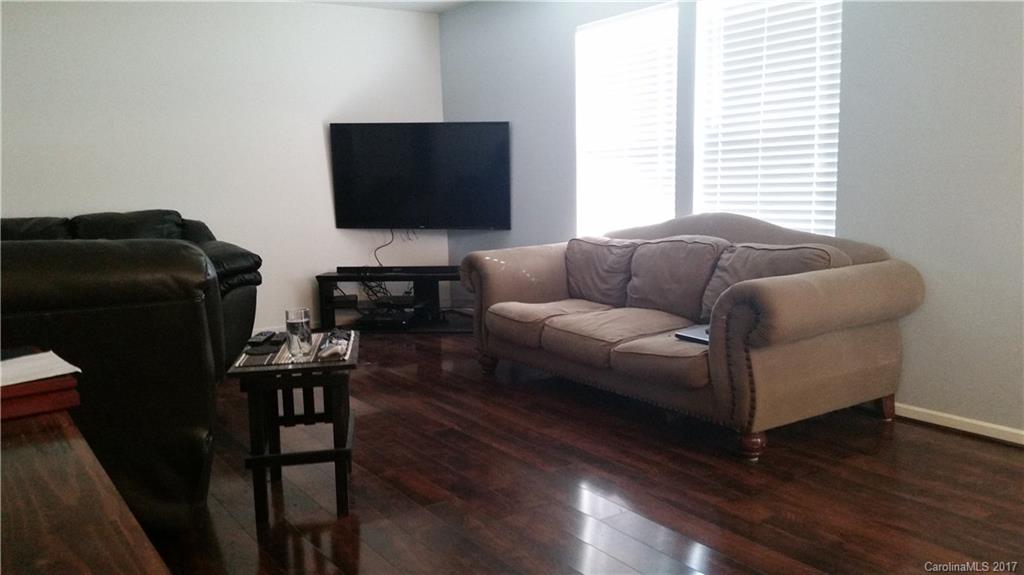 Irish Downs - Residential