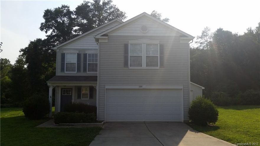 NEW LISTING! Find your next home in the popular Irish Downs subdivision in the fantastic Clover School District.  3Br, 2 full Bath and a half bath. Stainless steel appliances. Kitchen Pantry. Master BR has walk in closet. 2nd floor has common area for Family/Game room. Attached 2 car garage. Storage Building in backyard is actually a detached 1 Car garage