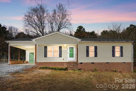 Photo of 303 Ellenwood Drive, Albemarle, NC 28001 (MLS # 4325091)