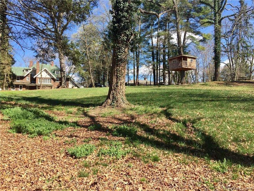 One of a kind find near downtown Asheville and Biltmore Village!  Must see lots perfect for building your dream home.  Gently sloping large lots with mature trees. Public water and sewer available. Located within the St. Dunstan's Historic District. Walkable to Twin Leaf Brewery, Biltmore Village, and Mission Hospital. A portion of deed book reference 5462 and page 1686.