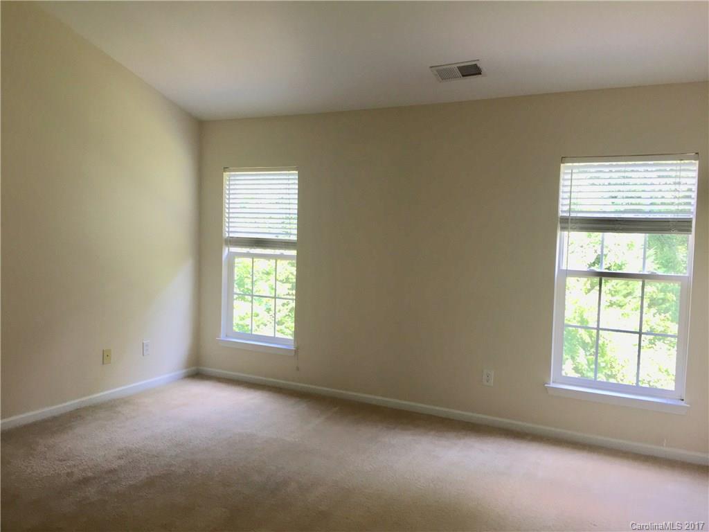 Carolina Crossing - Residential Lease