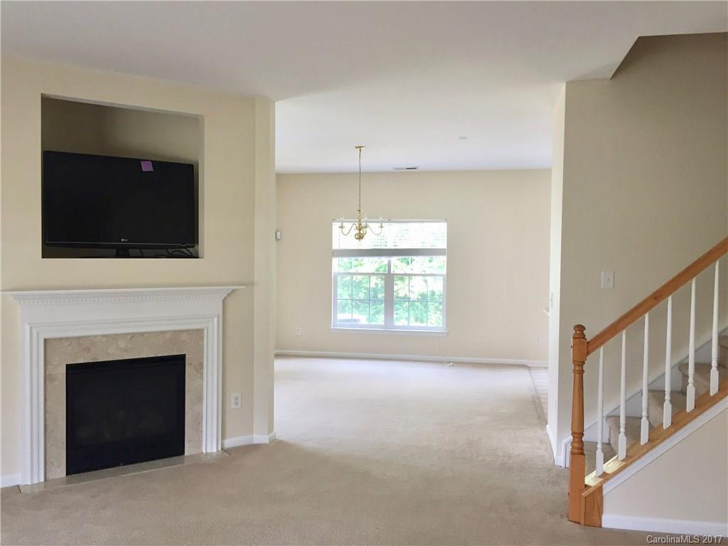 Carolina Crossing - Residential Lease