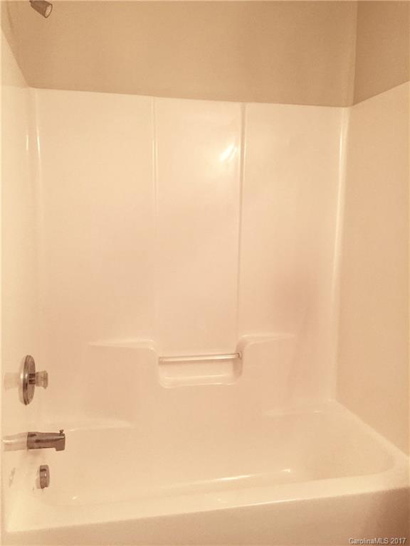 Carolina Crossing - Residential Lease