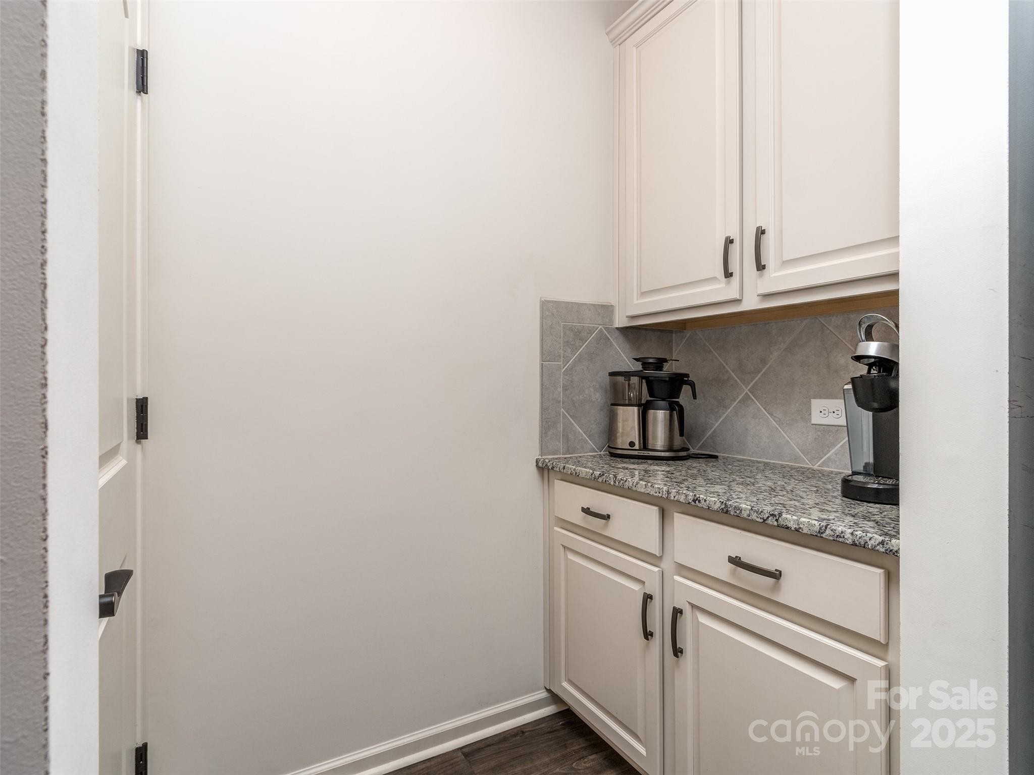 Edgewater - Residential