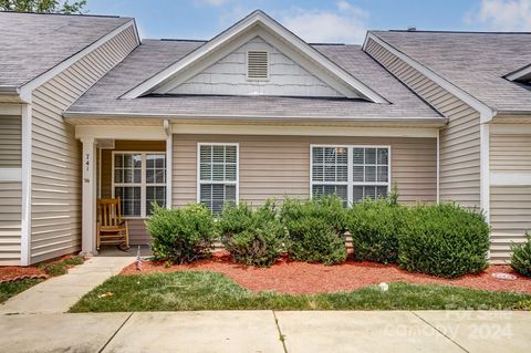 Townhouse in Clover SC 741 Waterfall Way.jpg