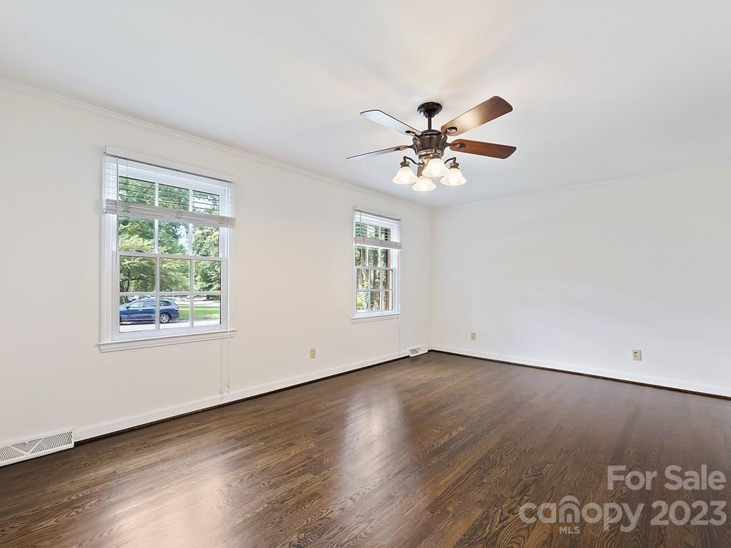 Beverly Woods - Residential