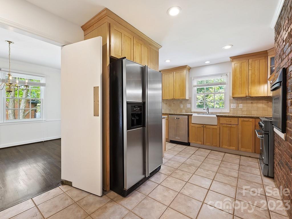 Beverly Woods - Residential
