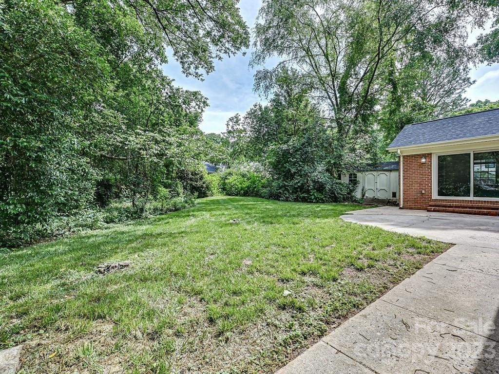 Beverly Woods - Residential