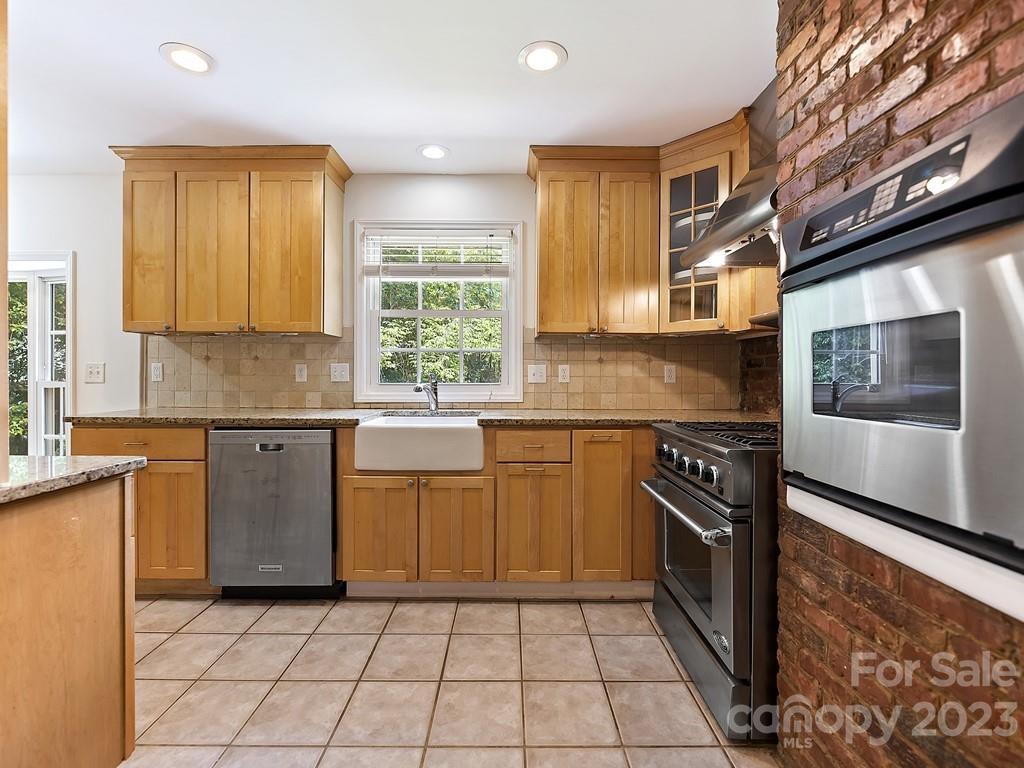 Beverly Woods - Residential