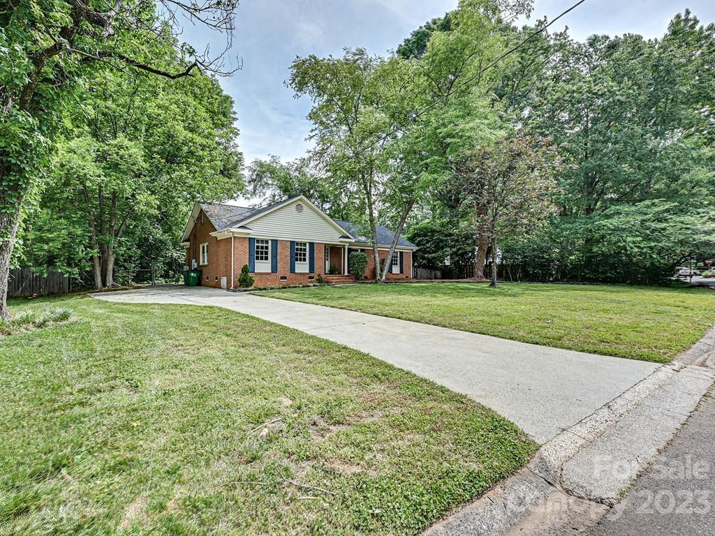 Beverly Woods - Residential