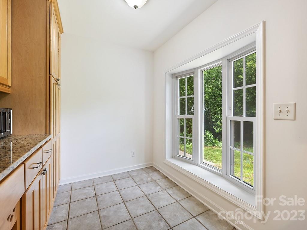 Beverly Woods - Residential