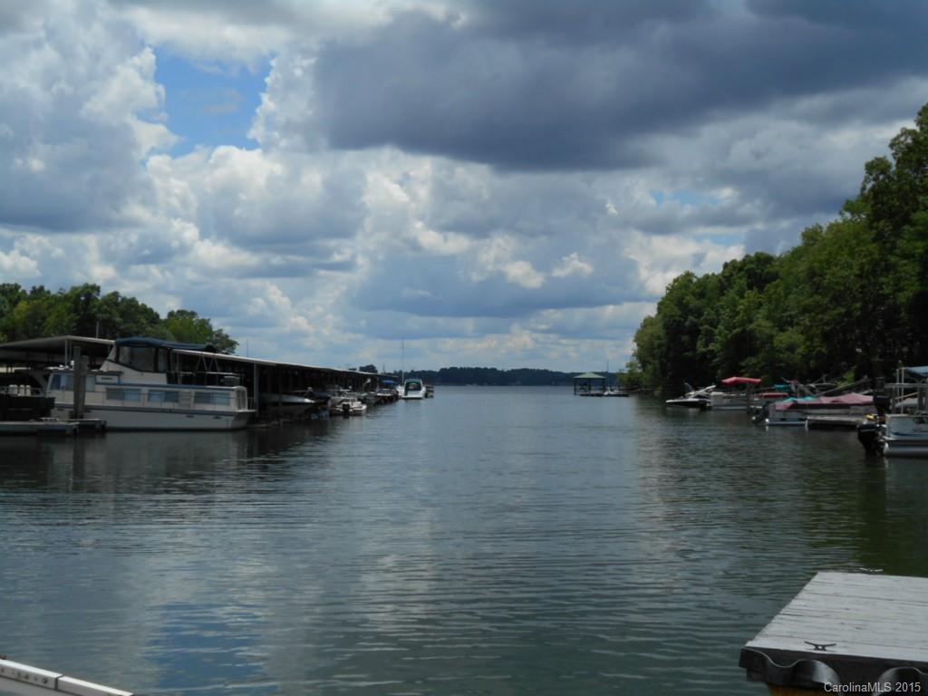 Tega Cay - Residential