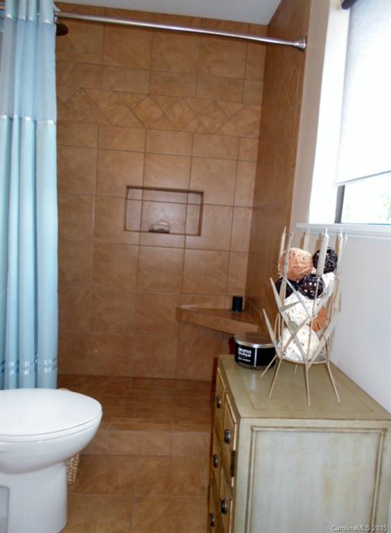 Tega Cay - Residential