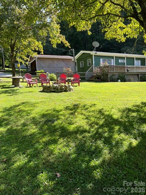 987 ANGELWOOD LN, HENDERSONVILLE, NC 28792 - Image 82617cc5c2e2e7b34905ecc2ff9af01b/1122844362