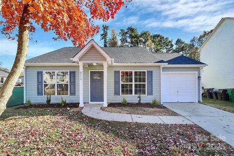 513 Stillgreen Lane Charlotte NC 28214