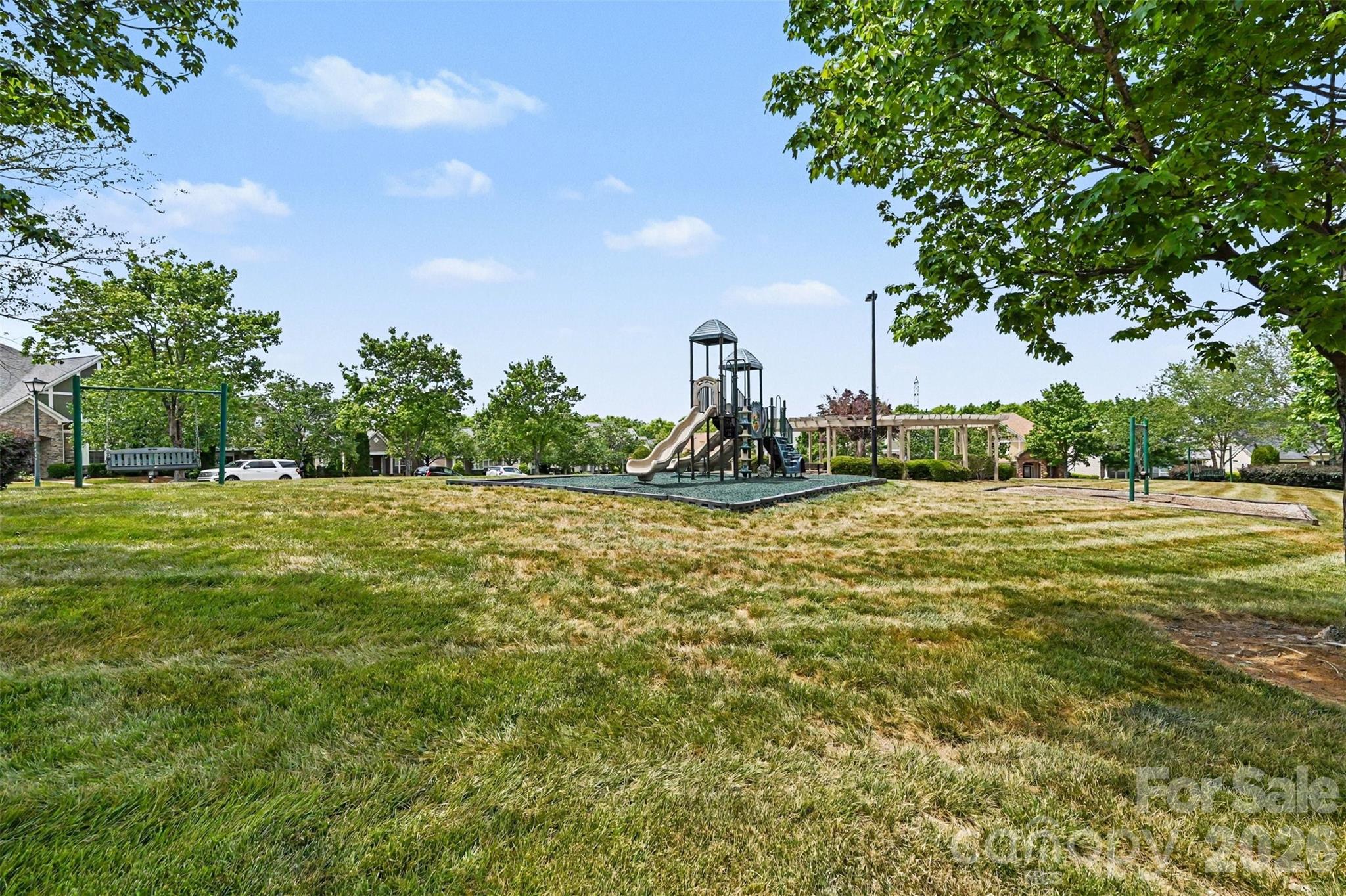 Brandon Oaks - Residential
