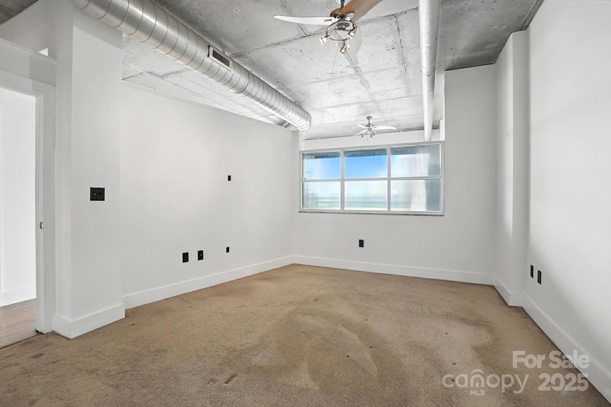 Courtside - Residential