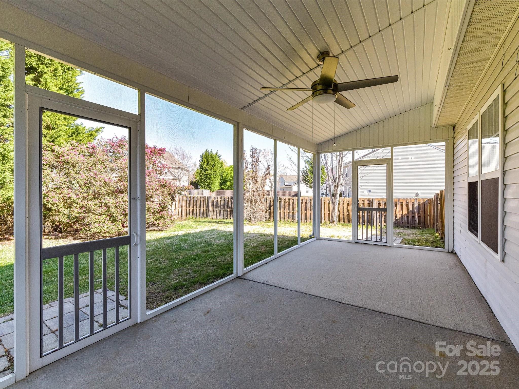 Waterlyn - Residential