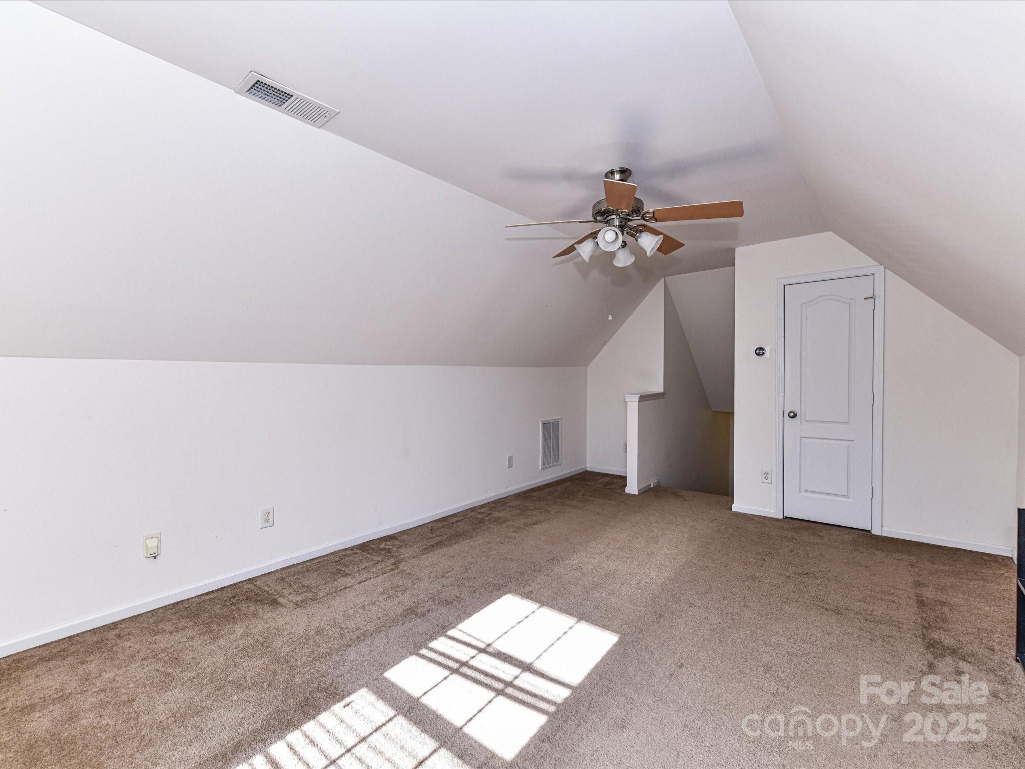 Waterlyn - Residential