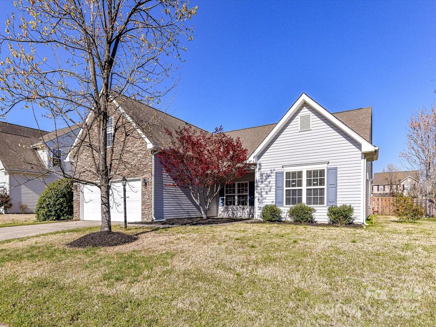Welcome to the Waterlyn community! Conveniences abound in and around this subdivision with the Charlotte Premium Outlets, Charlotte-Douglas International Airport, and many nearby restaurants, shopping and nightlife. Boasting 1944 sqft of heated living space, with 3 bedrooms / 2 full bathrooms located on the main level, a 4th bed/bonus room is located on the 2nd level. The home has been freshly painted and is move-in ready. The Waterlyn community amenities consist of an Outdoor Pool & Splash Pad with a Clubhouse, Playground, Pond, and more. 
Easy access to all major interstates of Charlotte, I-85, I-77, & I-485.