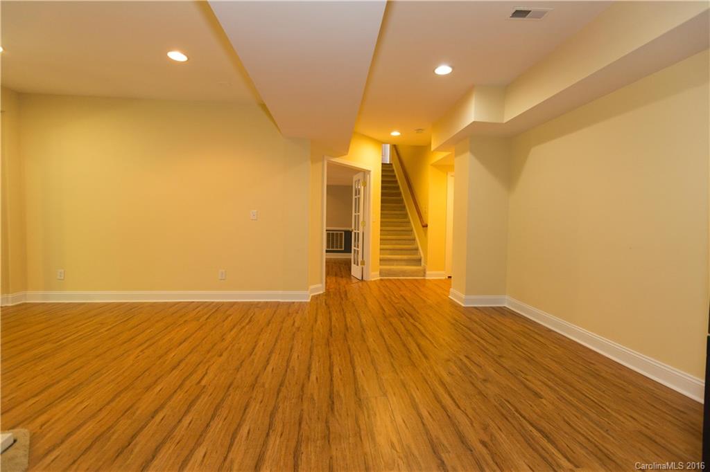 Sutton Place - Residential