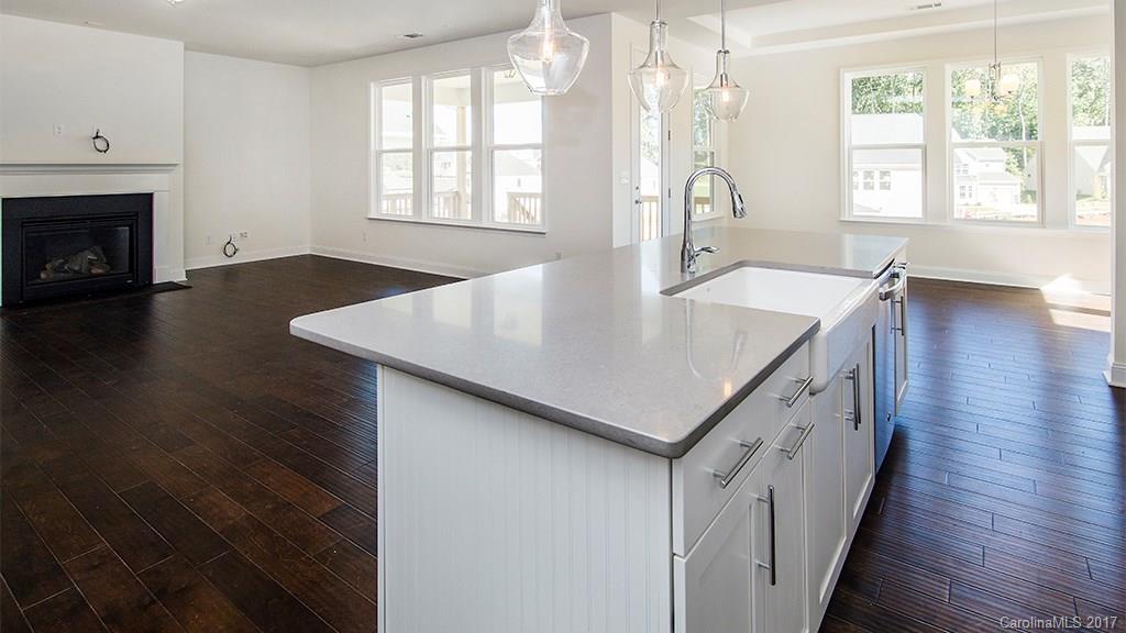 Cobblestone Manor - Residential