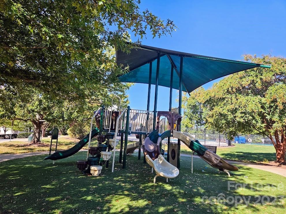 Old Stone Crossing - Residential Lease