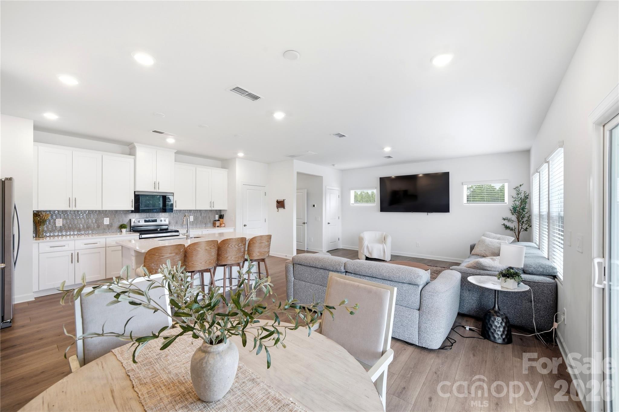 1420 Wildflower Street