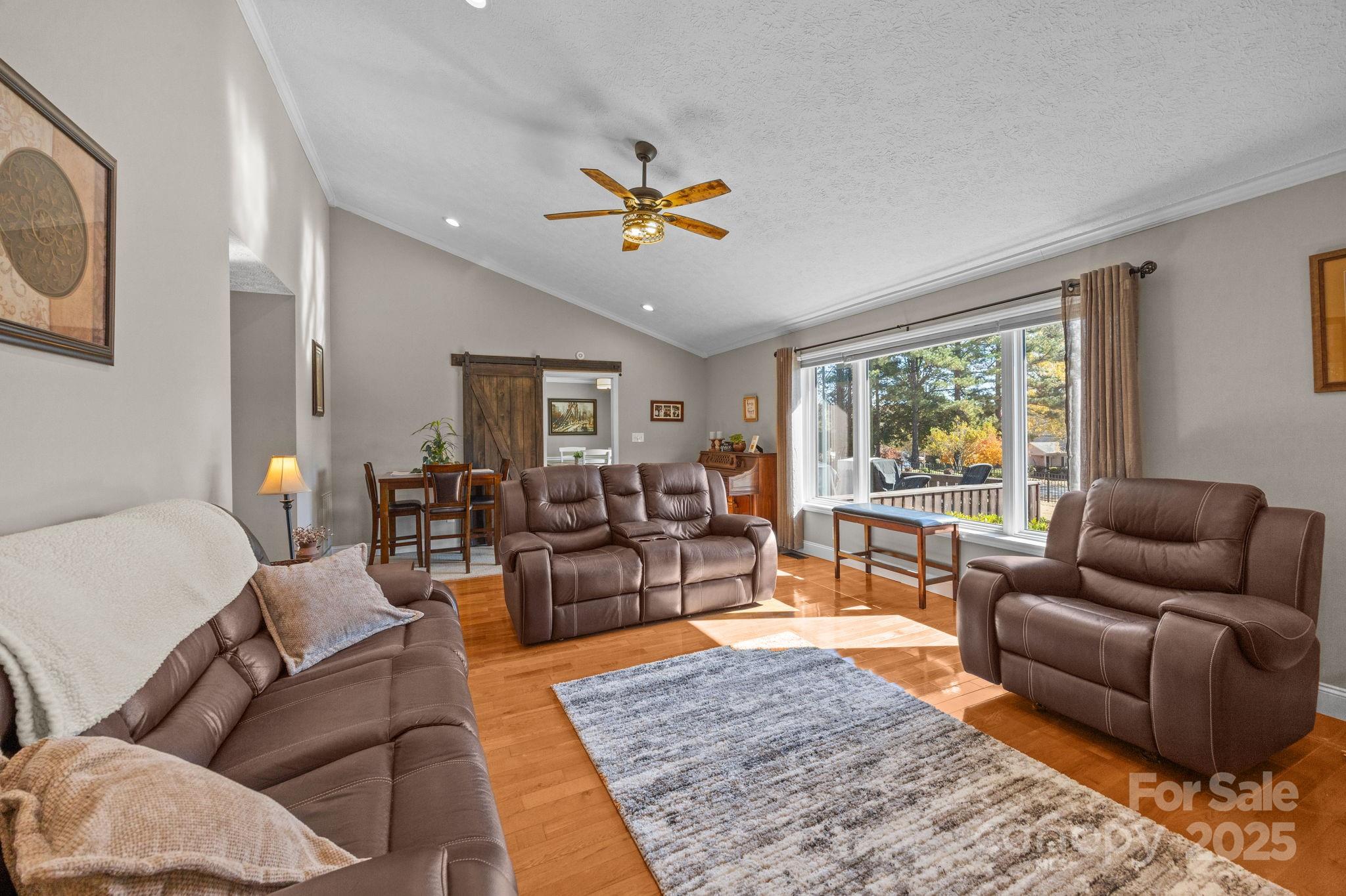 Captains Cove - Residential